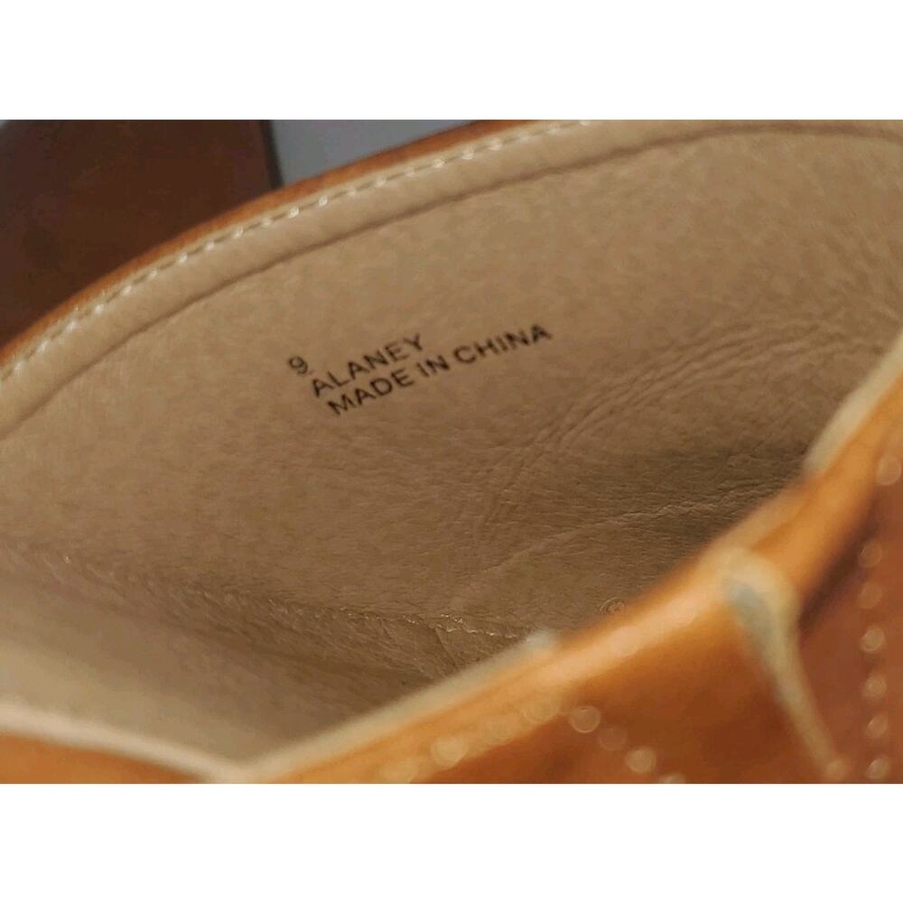 Catherine Malandrino Alaney Tan D'Orsay Flats Women's 9.5 Pointed Toe Slip On - Picture 8 of 8